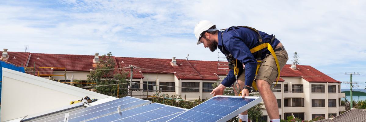 ongevallen bij de installatie van zonnepanelen